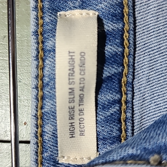 Universal Thread high rise slim straight jeans - Picture 7 of 9